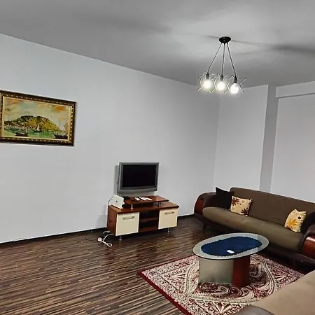 Apartment Familiare Di Toni Shkoder